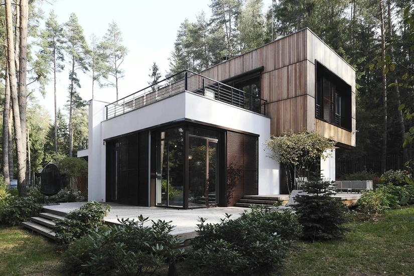 двухэтажный прямоугольный дом